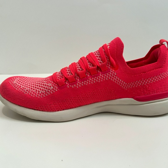 Gently Used APL Women's Techloom Breeze Running Shoes, Size 8 - Picture 9 of 16